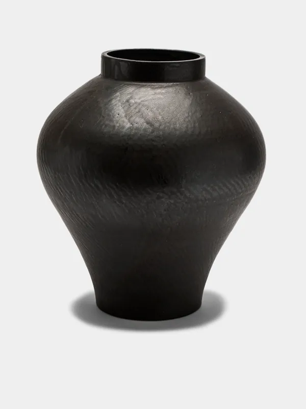 Lee Song-am Hand-Thrown Ceramic Vase (13.5in/35cm)